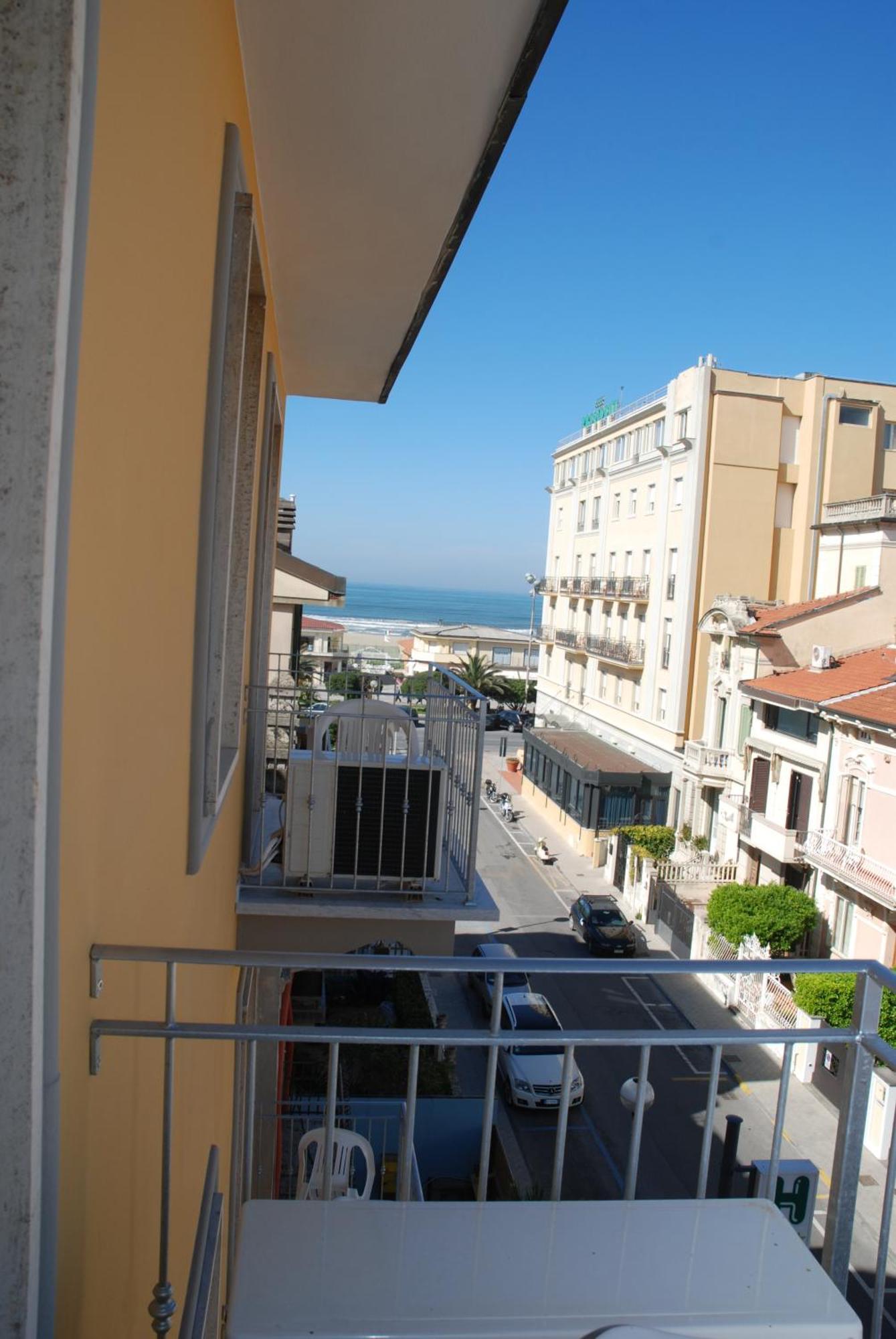 Hotel Caribe Viareggio Zewnętrze zdjęcie